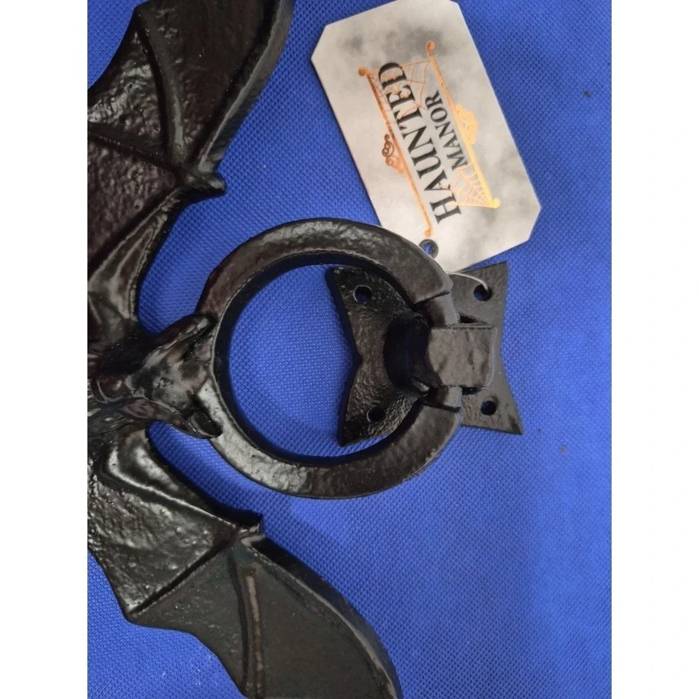Haunted Manor Black Bat Metal Door Knocker Gothic Home Decor Halloween Spooky